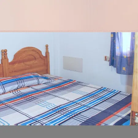 Apartamento 2 Bedroom Amazing In Orihuela Costa